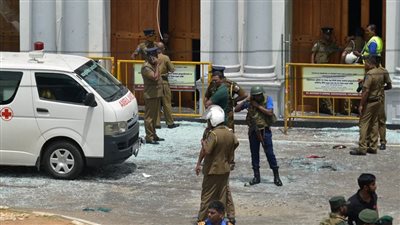 سريلانكا.. شرطي يقتل 4 من زملائه ويصيب 3 آخرين