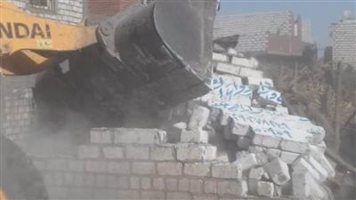 مراكز المنيا تواصل حملات إزالة التعديات على أراضي أملاك الدولة