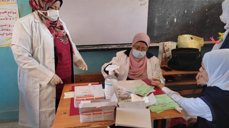 فحص طلاب الإعدادية