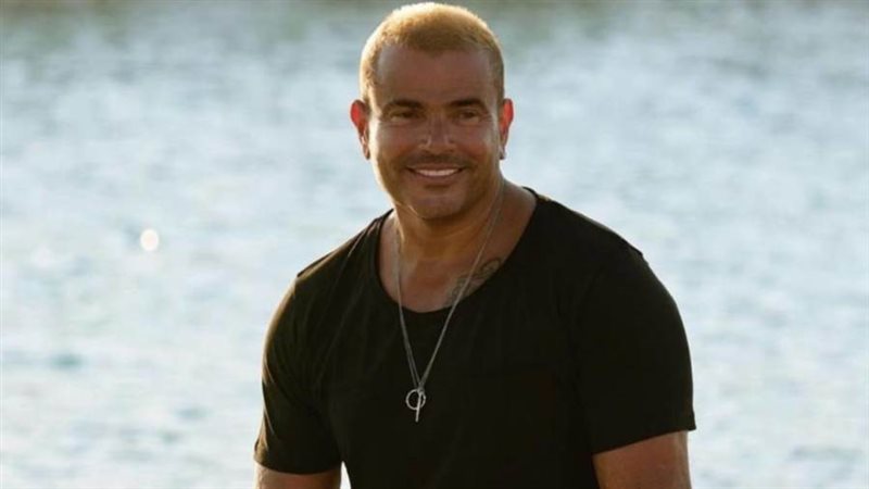 الفنان عمرو دياب