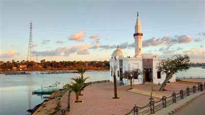 الانتهاء من ١٥ مشروعا بتكلفة ٢٥٥ مليون جنيه لتطوير وتنمية مدينة رشيد