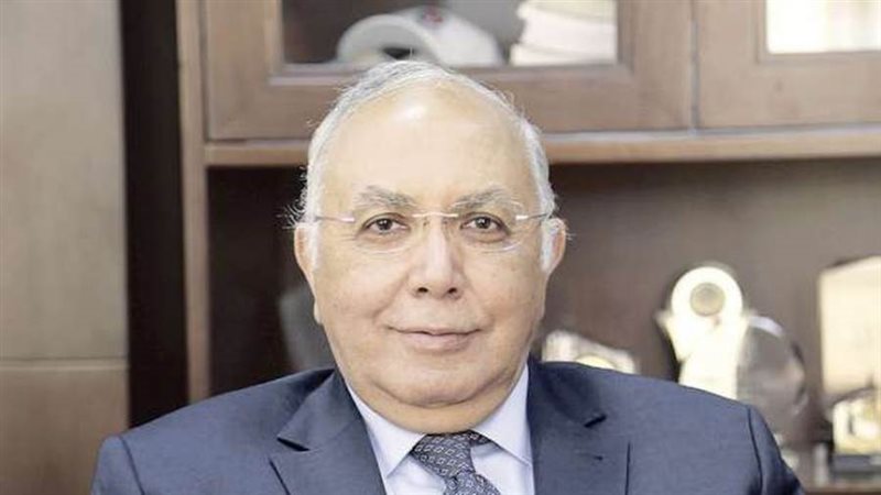 الدكتور أحمد الجوهري