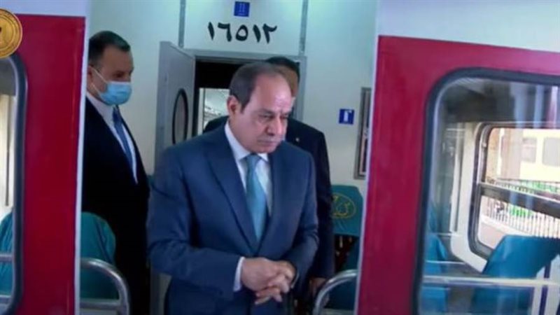 الرئيس السيسي يتفقد