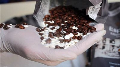 السعودية: إحباط عملية تهريب 1.07 مليون قرص مخدر مخبأة في طرود قهوة