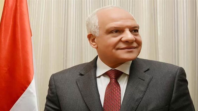 محافظ الجيزة اللواء