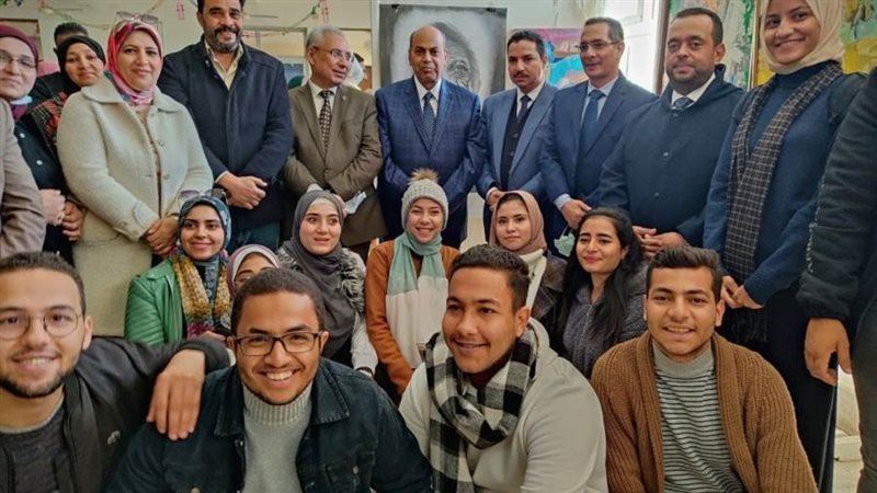 معرض الفنون التشكيلية