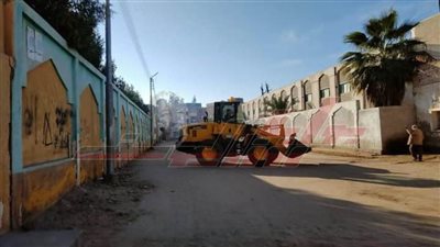 رفع كفاءة الشوارع وتمهيد وتسوية الطرق بقري كفرالشيخ