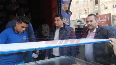 التحفظ على 160 كيلو فسيخ و36 لحوم مجمدة بسيدي سالم في كفر الشيخ