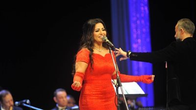 ٣٠ صورة نادرة ترصد انفعالات الجمهور بحفلات أم كلثوم