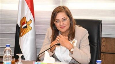 وزيرة التخطيط تؤكد أهمية إعداد الشباب للقيادة