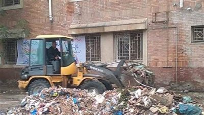 رفع ٣٠ طن مخلفات متنوعة من وسط الإسكندرية