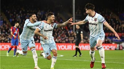 ويستهام يونايتد يتغلب على كريستال بالاس في الدوري الإنجليزي الممتاز لكرة القدم