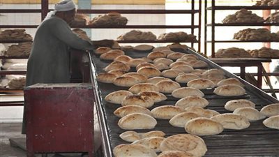 تموين البحرالأحمر: محطات الوقود والمخابز والمجمعات الاستهلاكية تعمل بكامل طاقتها