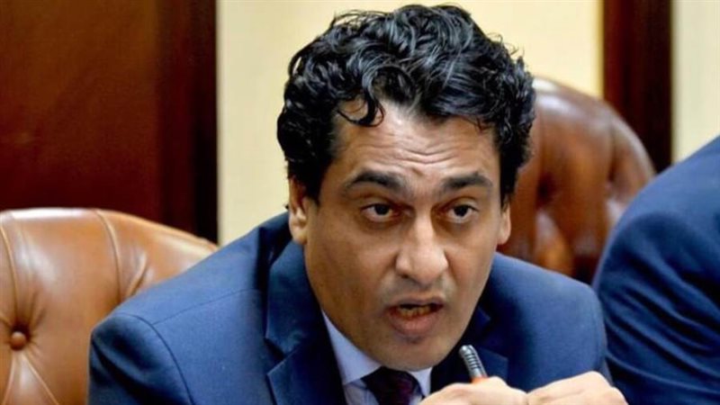 أيمن عبدالمجيد