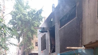 إصابة شخصين في حريق هائل بمصنع أقمشة بشبرا الخيمة 