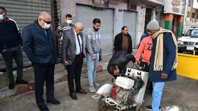 محافظ قنا يتابع أعمال إحلال وتجديد خط مياه الشرب 