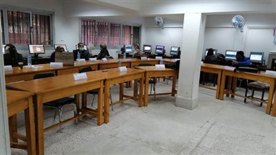 جامعة سوهاج تختتم برنامج تدريب الهيئة التدريسية علي تصميم وتفعيل المقرر الإلكتروني 