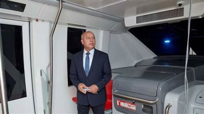 كامل الوزير يكشف موعد تشغيل القطار الكهربائى 