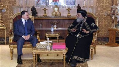 وزير الداخلية يبعث برقيات تهنئة للبابا تواضروس وللأنبا إبراهيم إسحق وللقس أندريه زكي