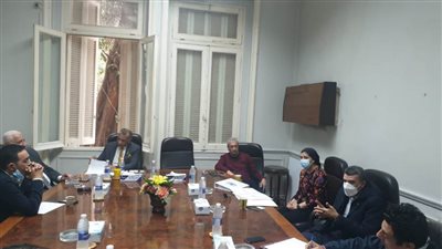 المهن الطبية يقرر إنشاء مفارم لمخلفات العيادات.. ويدرس البدء بـ4 محافظات