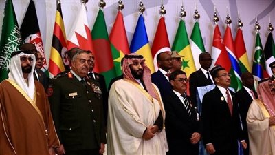   مفكر يدعو لإنشاء ناتو عربي للقضاء على التنظيمات المسلحة 