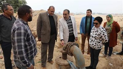 سكرتير عام المنيا يتفقد محطات مياه الشرب والصرف الصحي بالمنطقة الصناعية