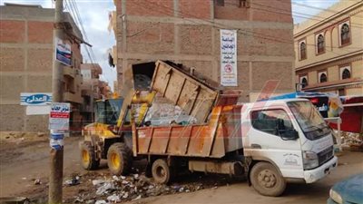 حملات مكبرة للنظافة ورفع القمامة بمدينة بيلا بكفر الشيخ