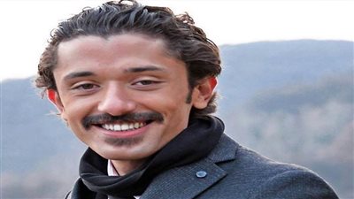 كريم محمود عبد العزيز : 