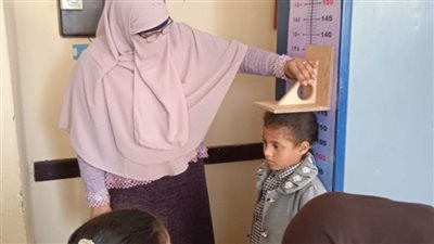 فحص 612 ألف طالب ضمن المبادرة الرئاسية لعلاج أمراض سوء التغذية بالبحيرة