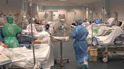 إيطاليا تسجل حصيلة قياسية من إصابات فيروس كورونا