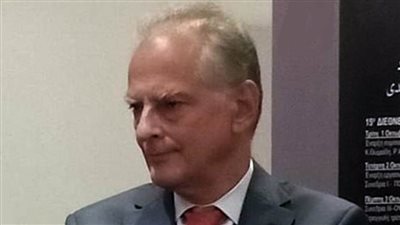 سفير اليونان بالقاهرة يعزي الشعب المصري في وفاة الدكتور جابر عصفور