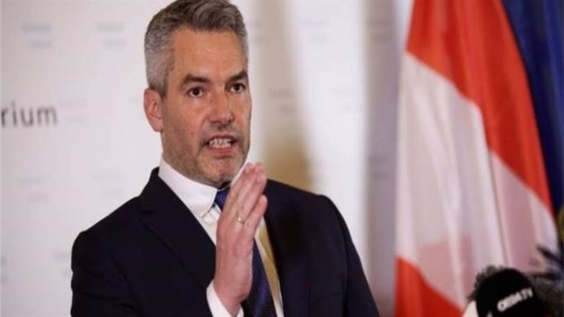 كارل نيهمر مستشار