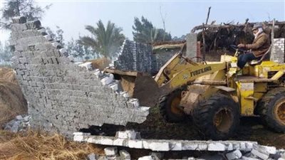 تكثيف الحملات اليومية لإزالة التعديات المخالفة والإشغالات ورفع كفاءة الإنارة بالشرقية