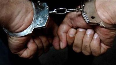 ضبط عنصر إجرامى شديد الخطورة بحوزته سلاح نارى وذخائر 