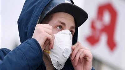 رومانيا تفرض إجراءات وبائية أكثر صرامة مع زيادة إصابات كورونا