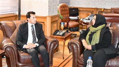  زوجة الراحل أدهم السلحدار في ضيافة وزارة الشباب