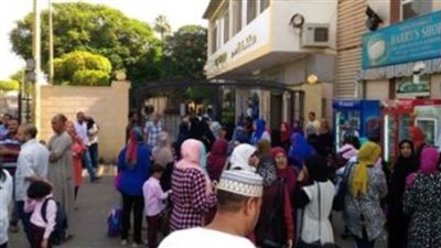 تظاهر أولياء الأمور في برن .. لهذا السبب