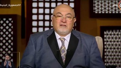 خالد الجندي: 