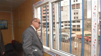 رئيس جامعة أسيوط يتابع انتهاء أعمال حفر  مشروع إنشاء مستشفى 2020 الجدد لعلاج الأورام