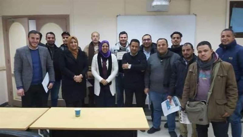 ورشة تدريب بشركة