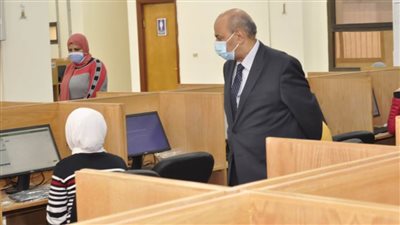 رسميًا.. انطلاق أولى الاختبارات الإلكترونية لطلاب الصيدلة بجامعة المنيا