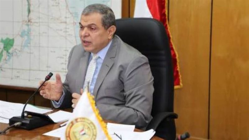 وزير القوى العاملة