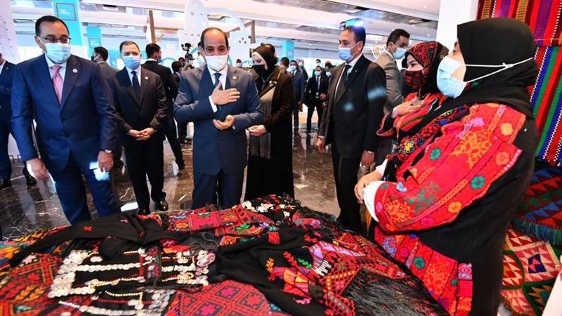 الرئيس السيسي يتفقد