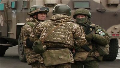 قوات معاهدة الأمن الجماعي تبدأ في تسليم المرافق الحيوية لكازاخستان