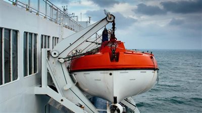 إرجاء تنفيذ قرار تركيب رماثات النجاة وأجهزة الرادار لسفن الصيد حتى نهاية العام الحالي