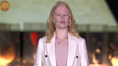 الرئيس السيسي يشهد فيلما تسجيليا عن فتاة مصرية تدعى 