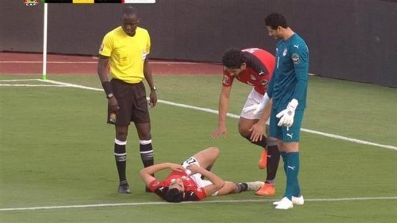 تأكد إصابة أكرم توفيق