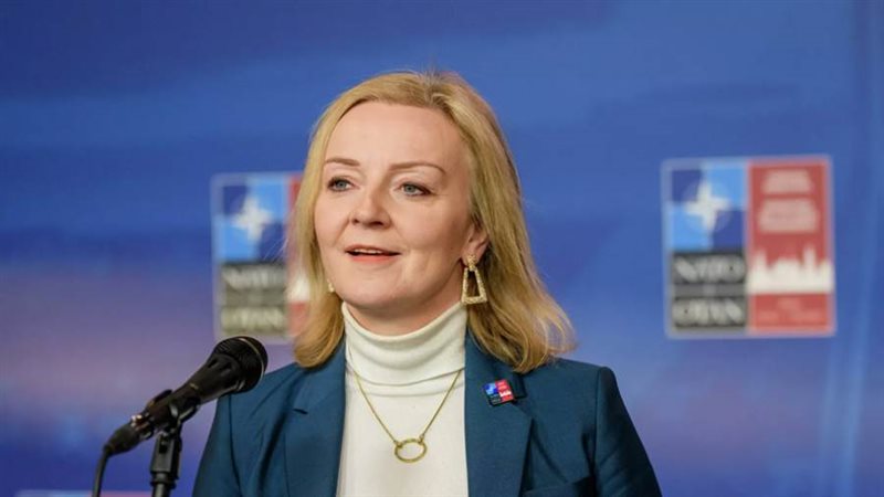 ليز تروس وزيرة الخارجية