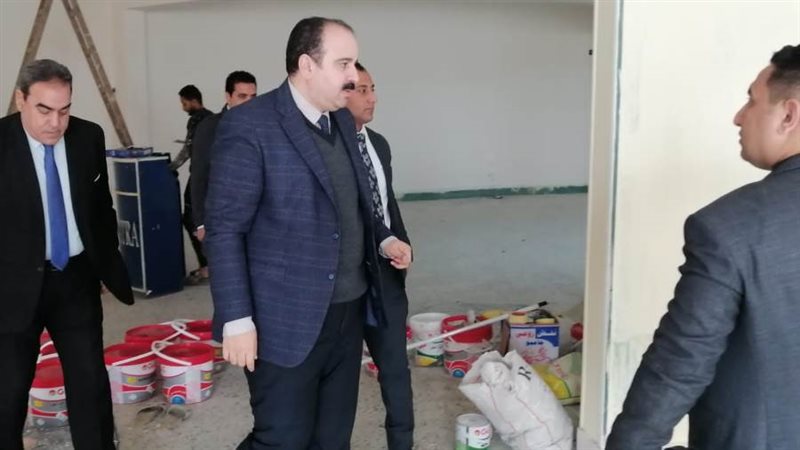 أبوساطي يتفقد الفرع