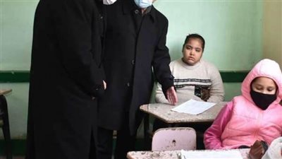 محافظ الشرقية يتفقد لجان امتحانات الصف الرابع الابتدائي بالزقازيق